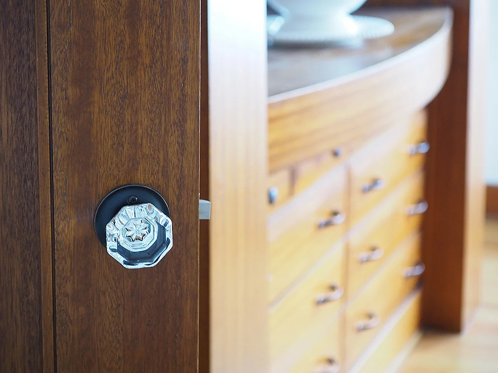 Bresee 1453 knob sm.jpg