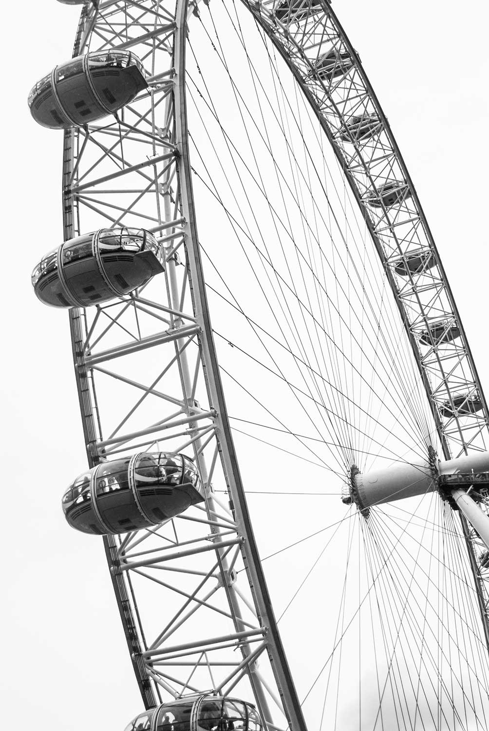 London-Eye-Close-Up_WEB.jpg