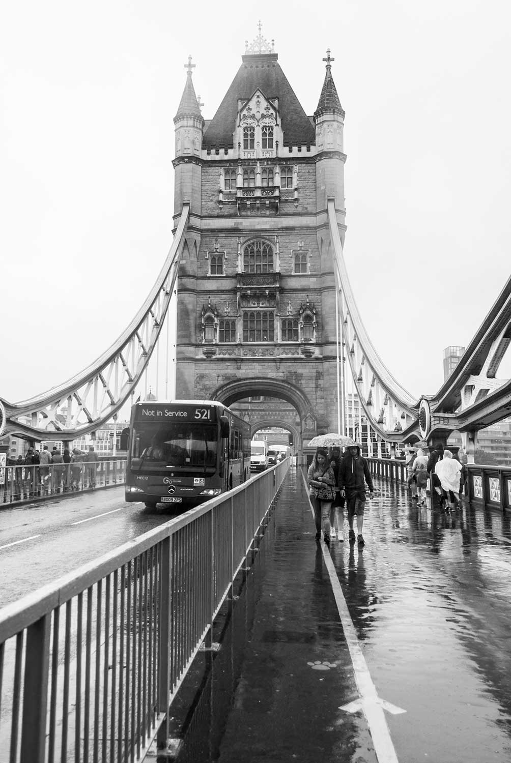 London-Tower-Bridge_WEB.jpg