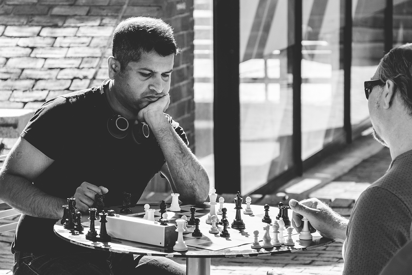 Cambridge Chess Street Photography_WEB.jpg