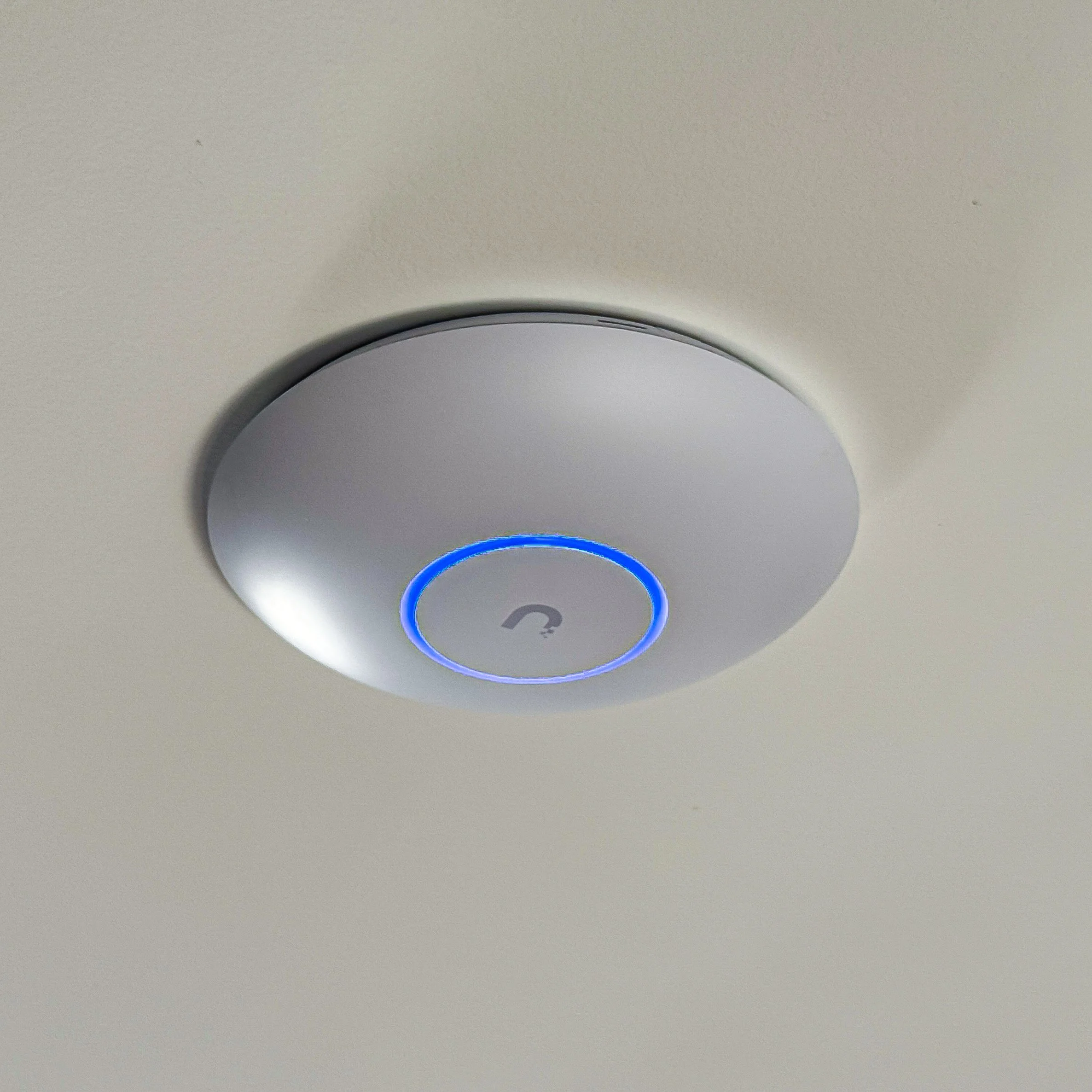 UniFi U7 Pro Access Point
