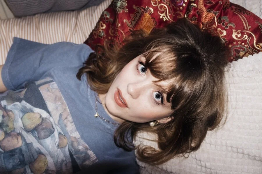 Interview: Maisie Peters