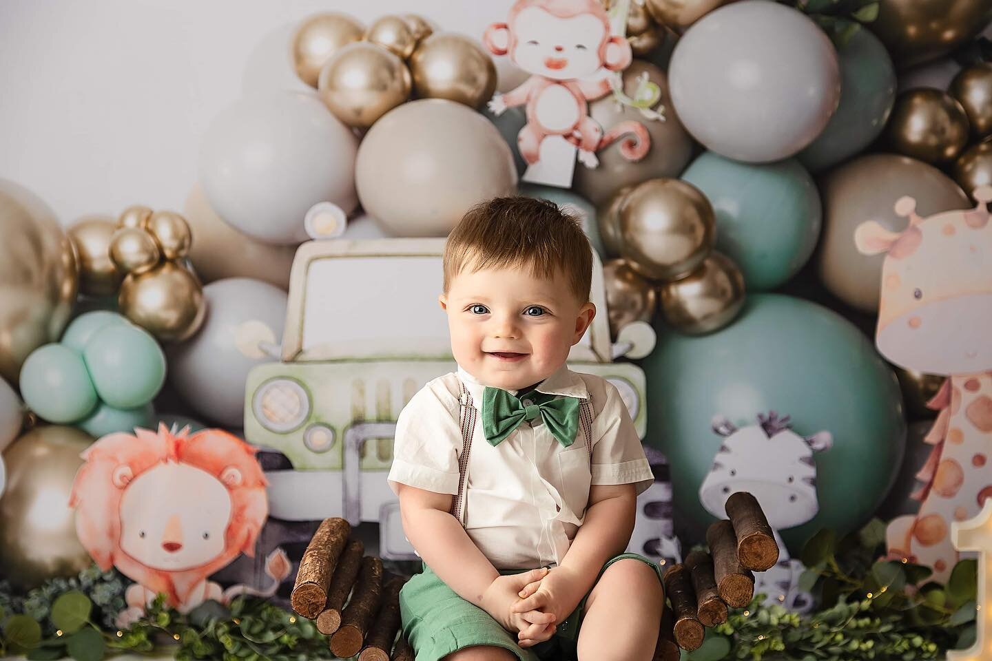 His pose is just perfect😂😍 How cute is this theme?!

#dallasbabyphotographer #dallasmoms #dfwphotographer #dfw #dallastexas #fortworthbabyphotographer #dallascakesmashphotographer #texasbabyphotographer #dentonphotographer #dentonbabyphotographer #