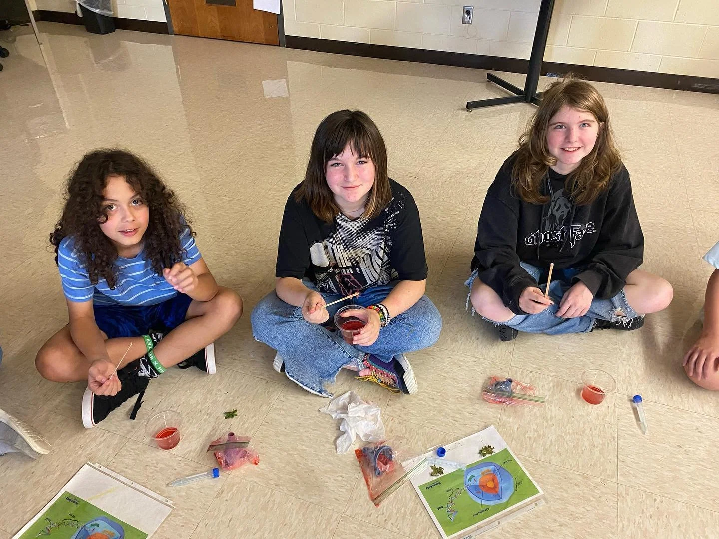 DAY 64 👦☮️

We took a stroll around Virginia Tech and taught our workshops at the Boys and Girls Club of Shawsville!!!