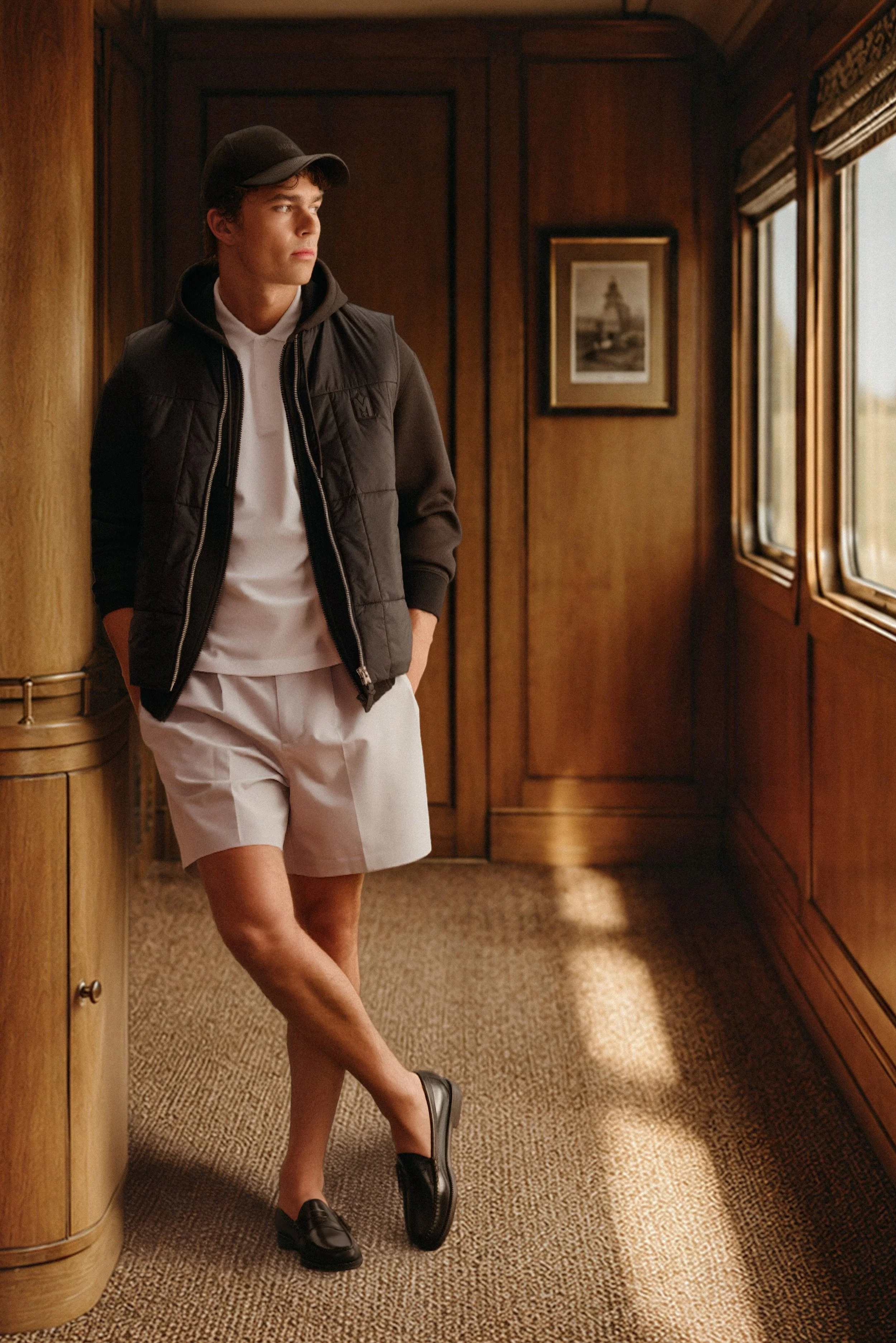 Comp_Men_KEATON_TRAIN_1683 copy 4.jpg