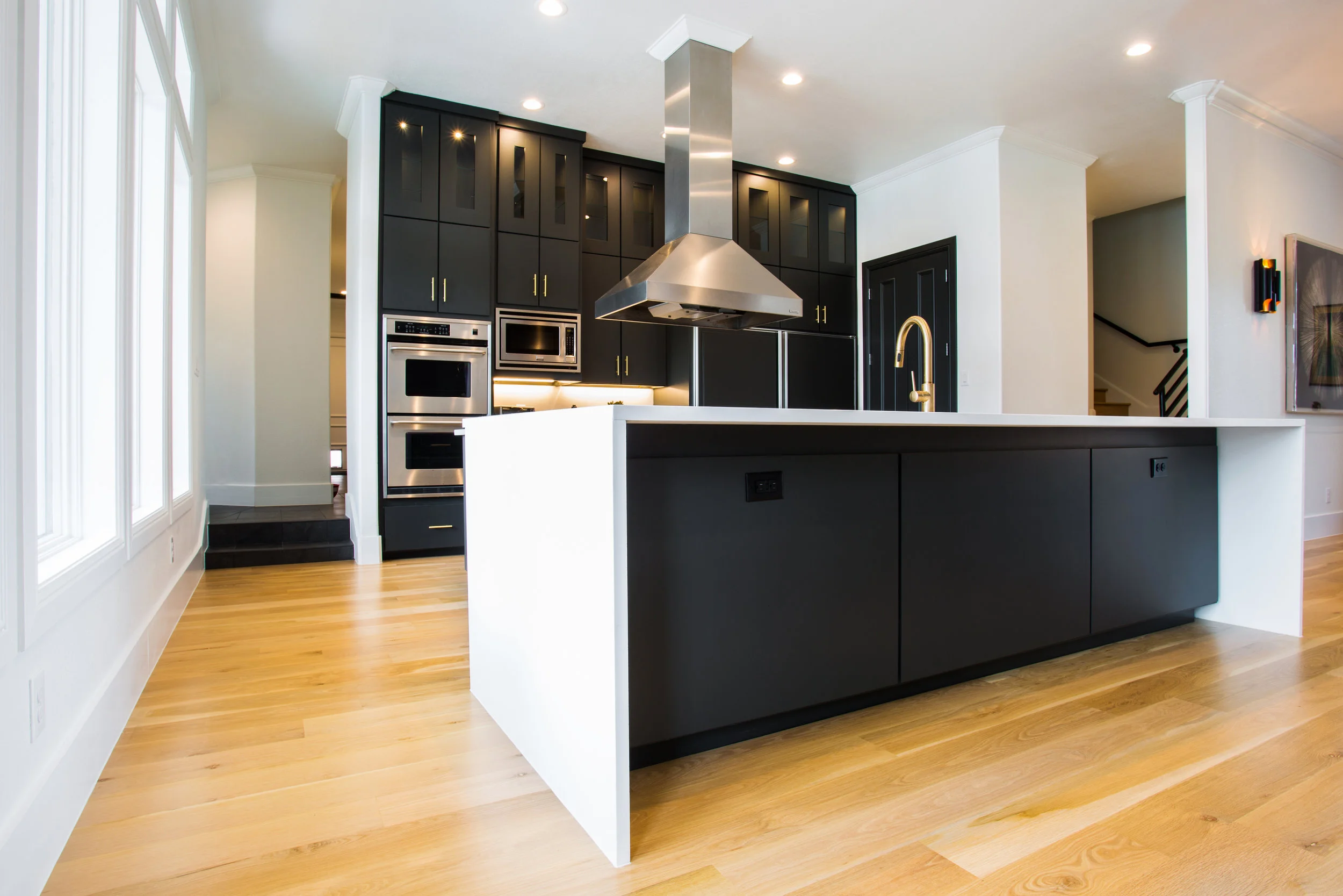 WHITE OAK 6" LONG LENGTH FLAT-SAND