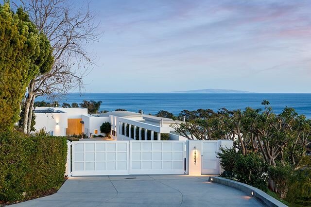 Winding Way Malibu, CA front entry at twilight.