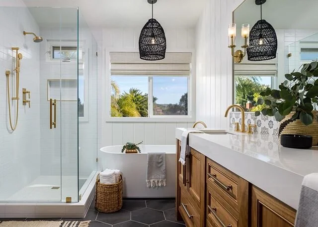 More beautiful design work from @tamararenedesigns_inc 👏