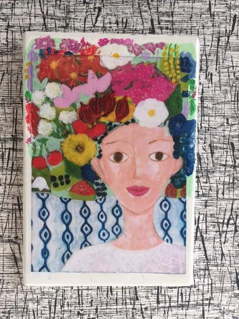 Her name is Kate -Tile