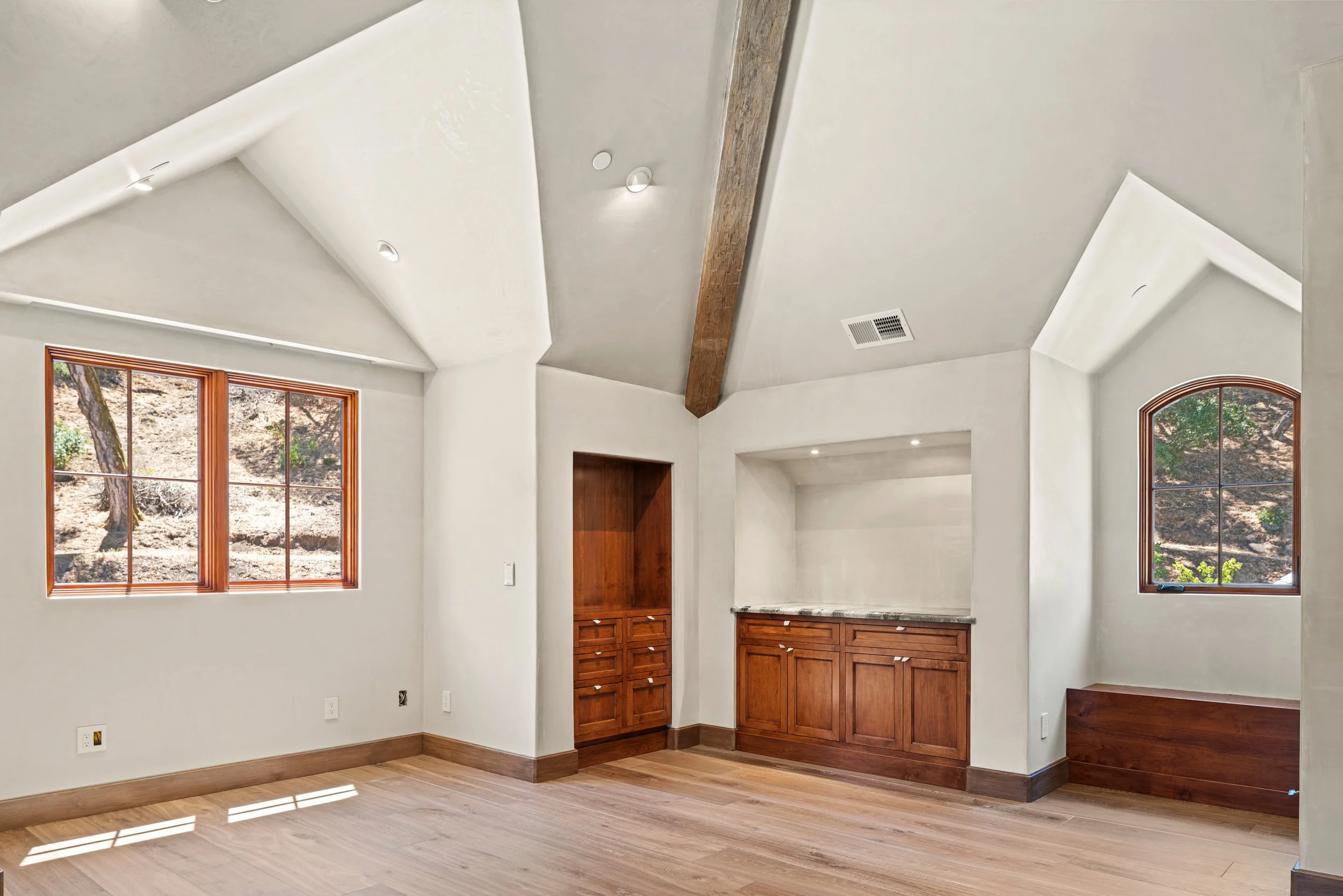 14 LISMORE - 25.jpg