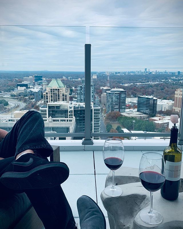 🍷 🧀 🦃 ❣️