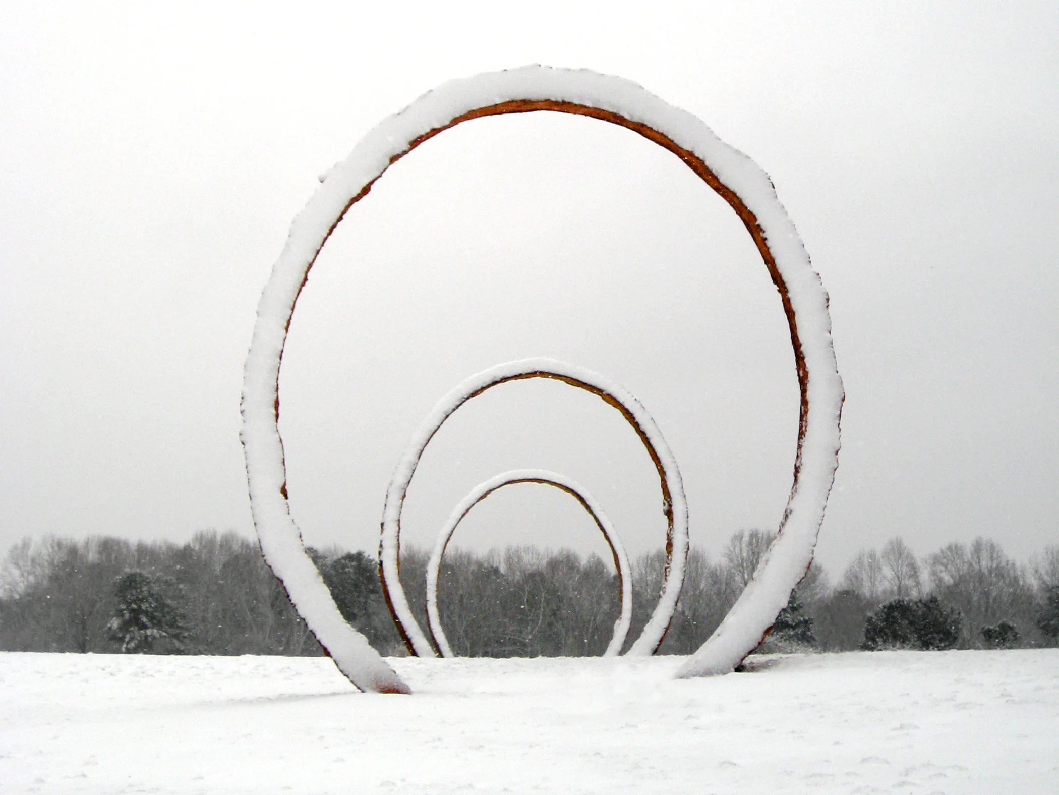 MSTR_Gyre_Snow04_M.jpg