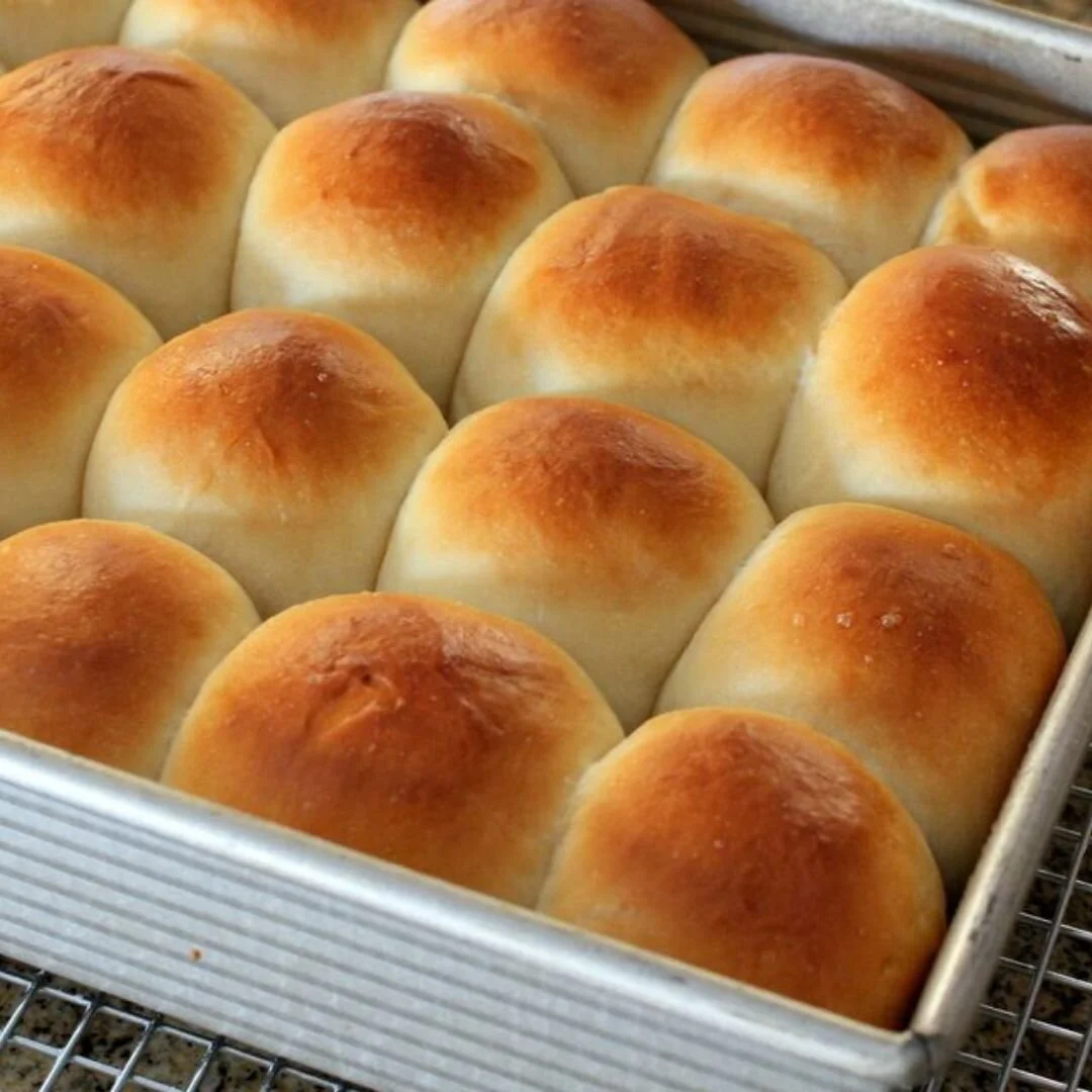 White Dinner Rolls - Dozen