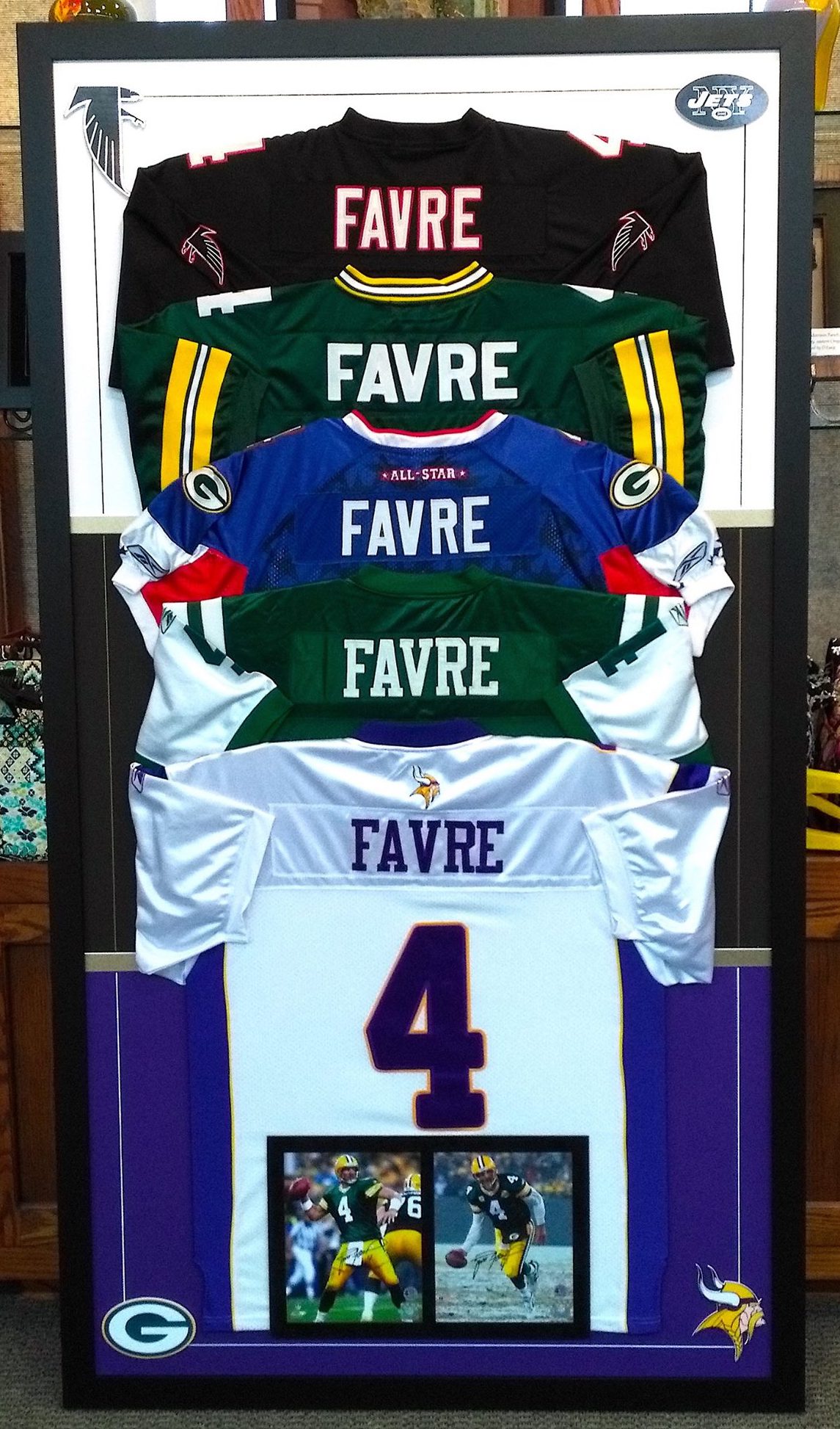 4FavreJerseys.jpg