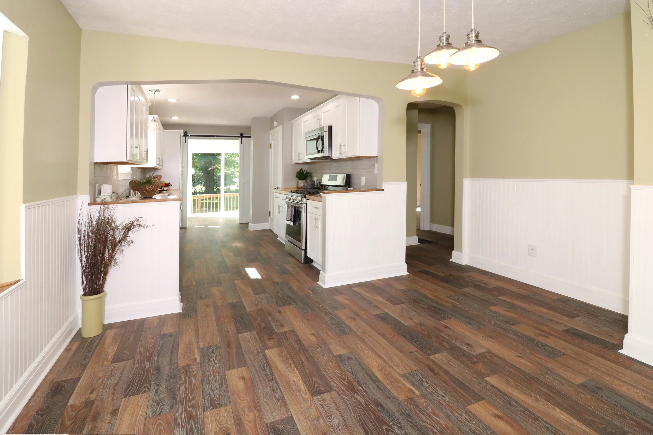 Vinyl — Mouery's Flooring