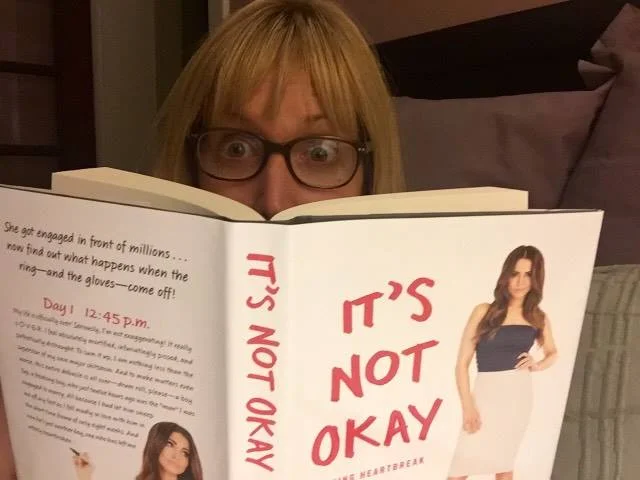this Bachelorette book was straight trash. here for it!