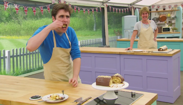 Tom angrily ate his entire roulade out of shame.