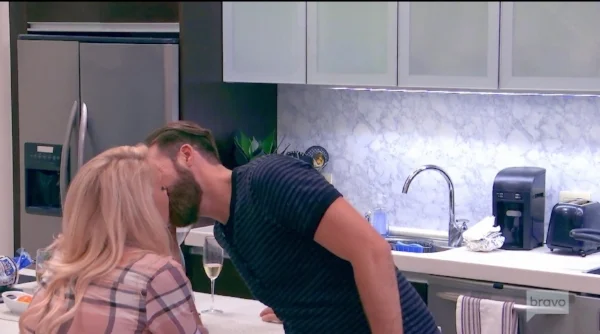 kitchen kiss.jpg
