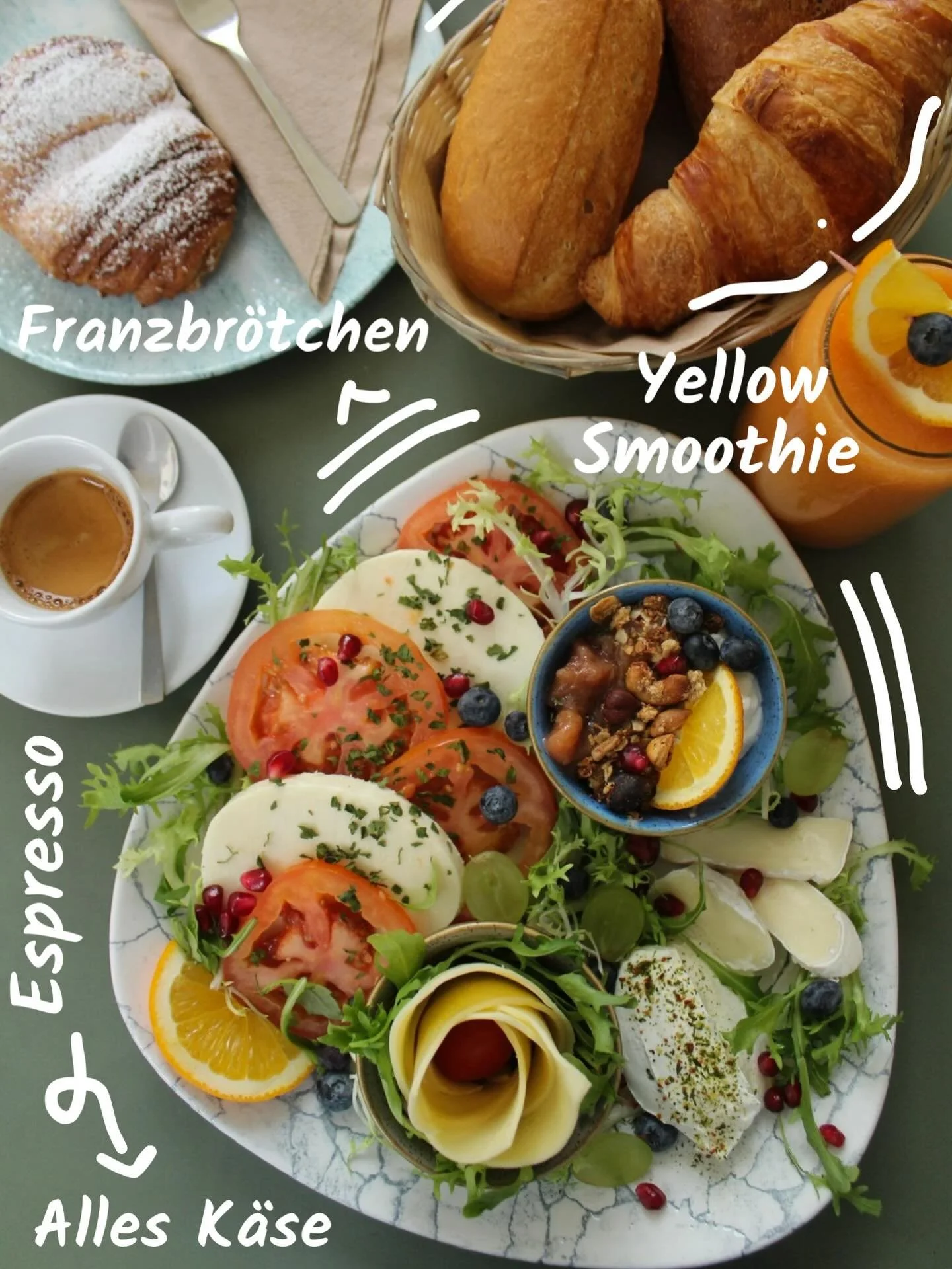 Breakfast - don&rsquo;t forget to treat yourself to something delicious today 😍✨

#allesk&auml;se#kaffeehaus#fr&uuml;hst&uuml;ck#brunch#bar&ouml;sta