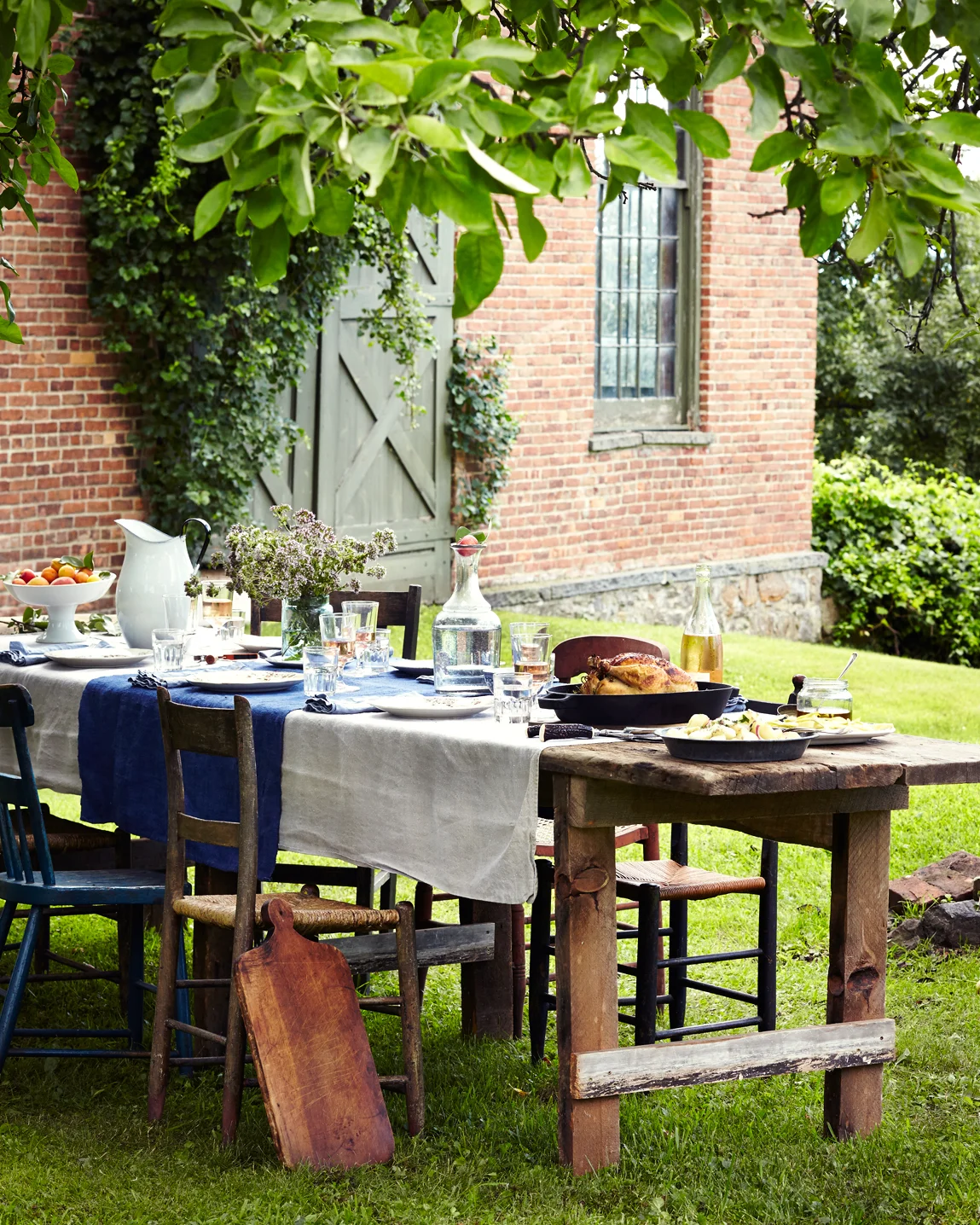 dana_gallagher_dinner_table_015.jpg