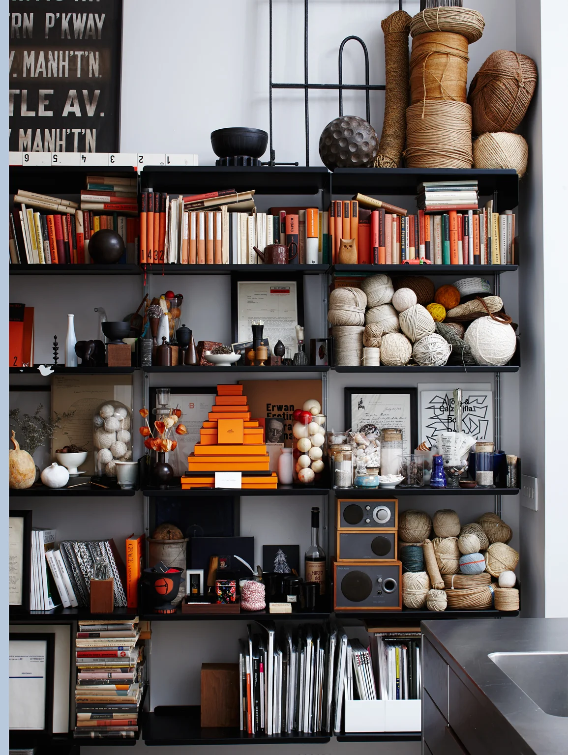 dana_gallagher_bookcase_004.jpg
