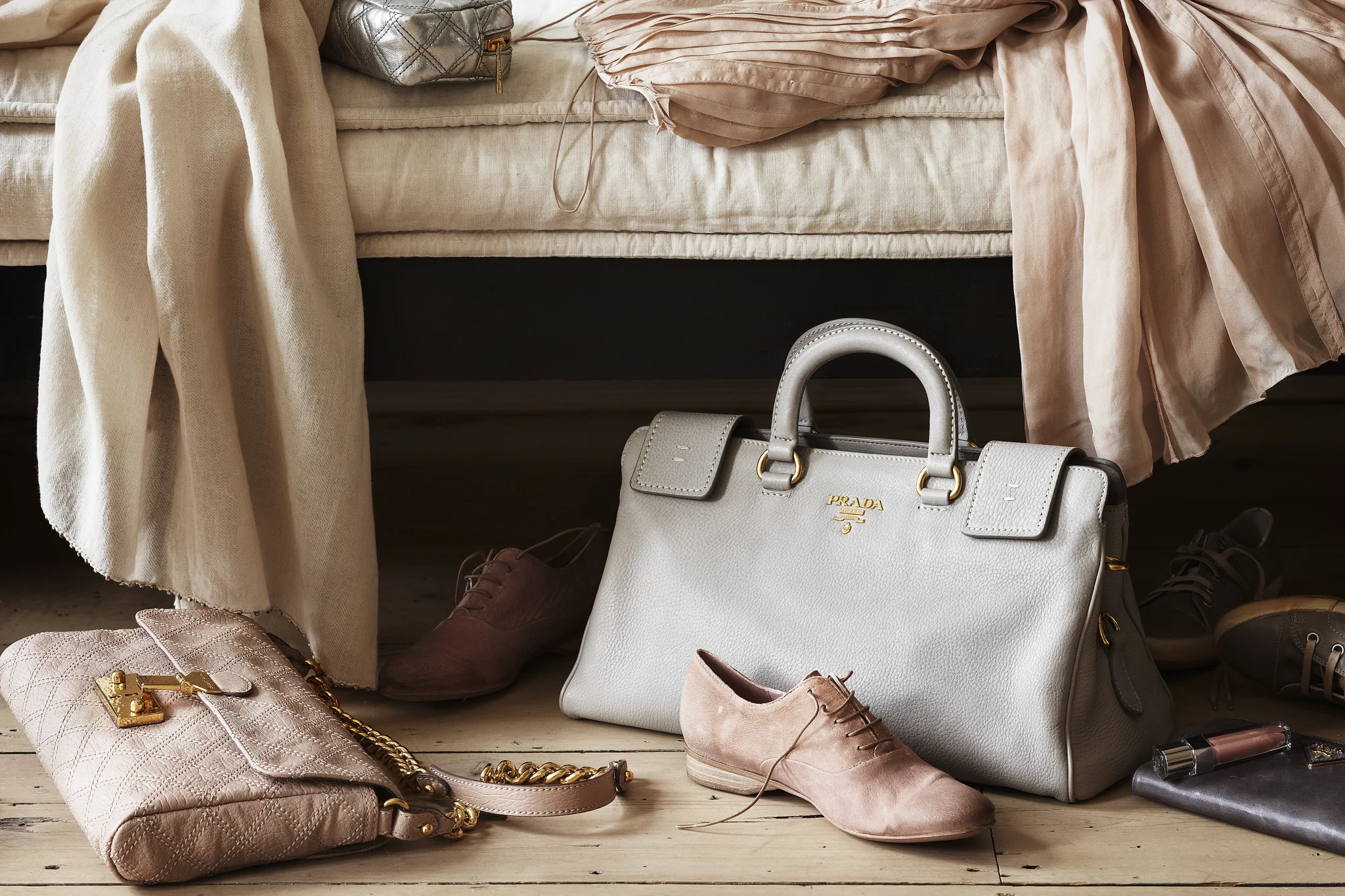 dana_gallagher_prada_stilllife_01.jpg