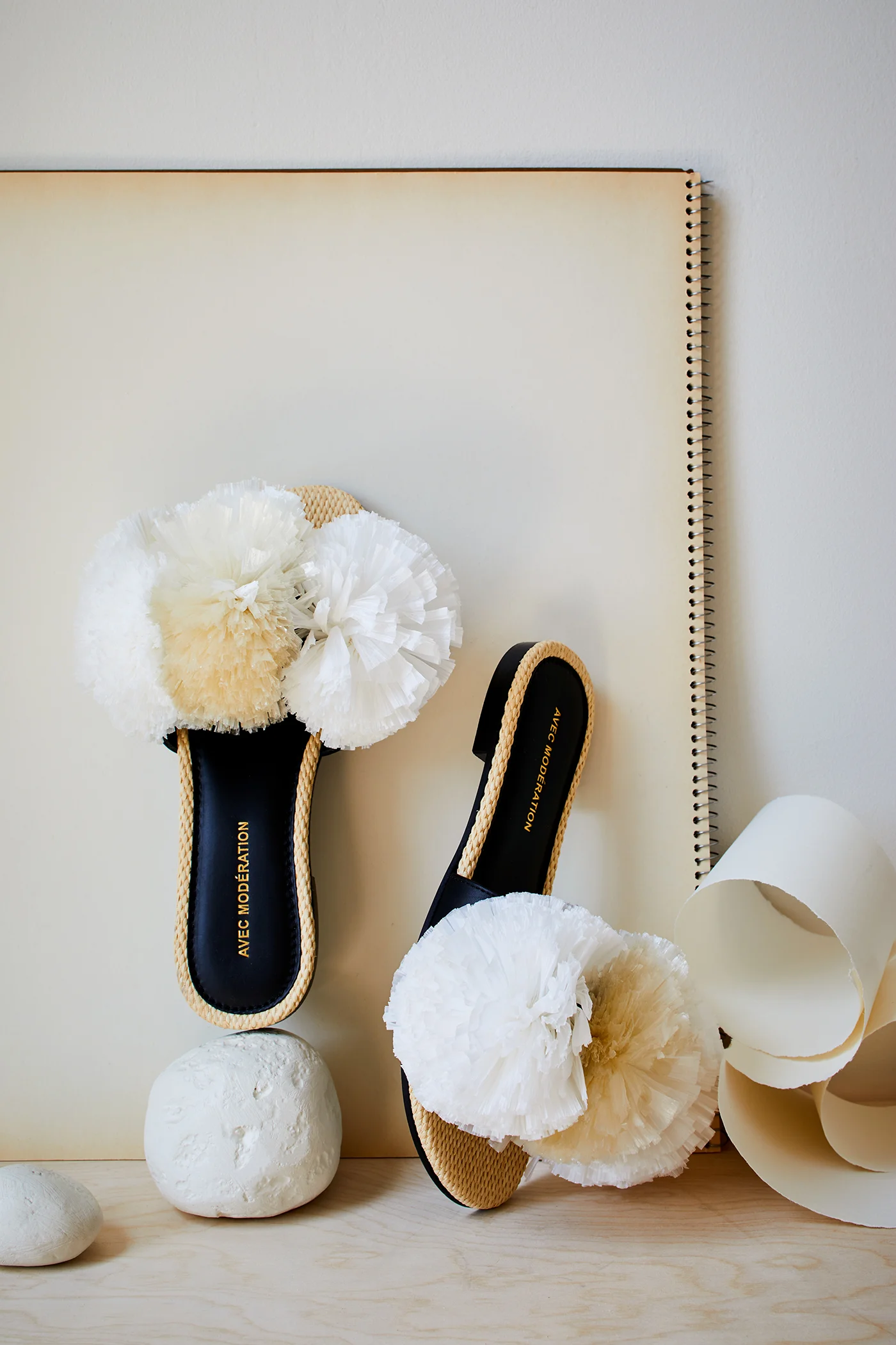 Neutral_Accessories_Dana_Gallagher_2018_0006.jpg