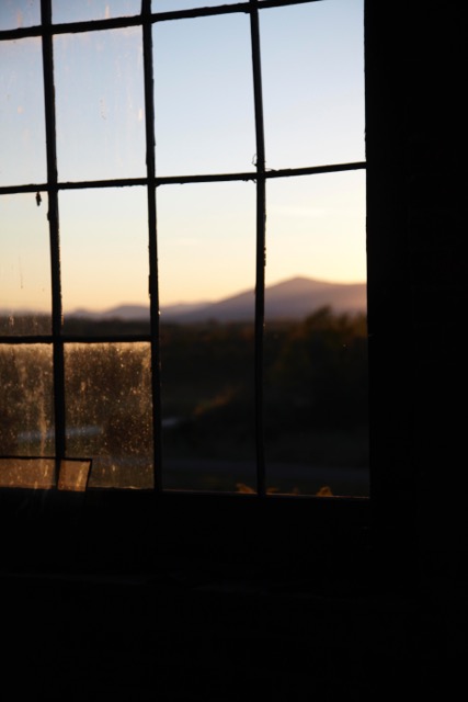 view:barn.jpeg