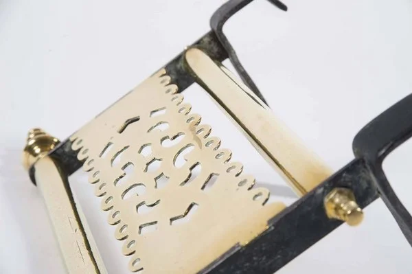 early-19th-century-brass-and-steel-trivet (1).jpg
