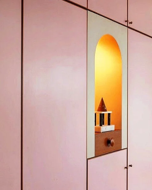 To celebrate Ettore Sottsass&rsquo; 102nd birthday, a sneak peek at the Tokyo issue, arriving late fall. This house by Sottsass and @johannagrawunder was built for a legendary Japanese design doyenne in 1991-92. 
#ettoresottsass #johannagrawunder #to