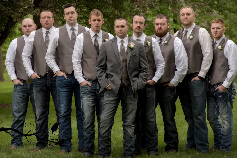 You Need the Best Man: Incredible American Wedding Traditions to follow 