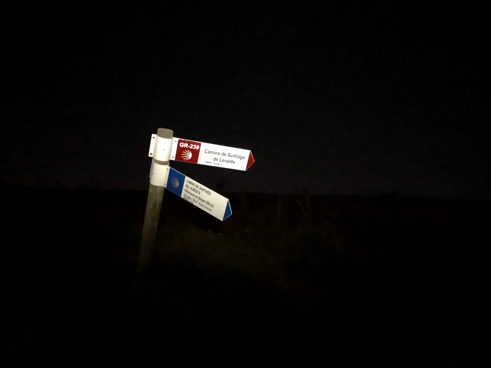 THE CONFUSION, ESPECIALLY IN THE DARK, OF TWO DIFFERENT CAMINOS SIDE BY SIDE
