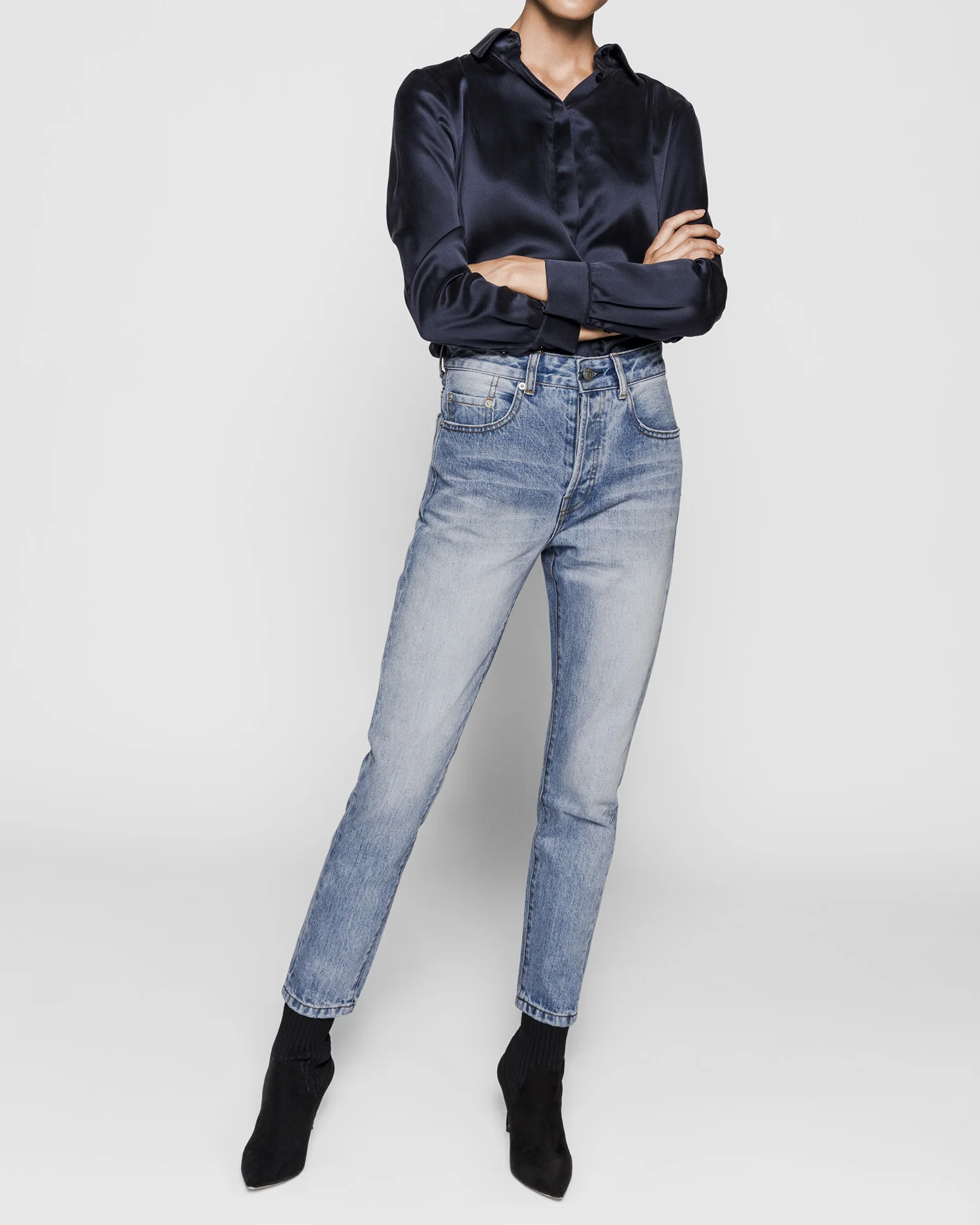 AUDREY silk shirt_Navy_front-1.jpg