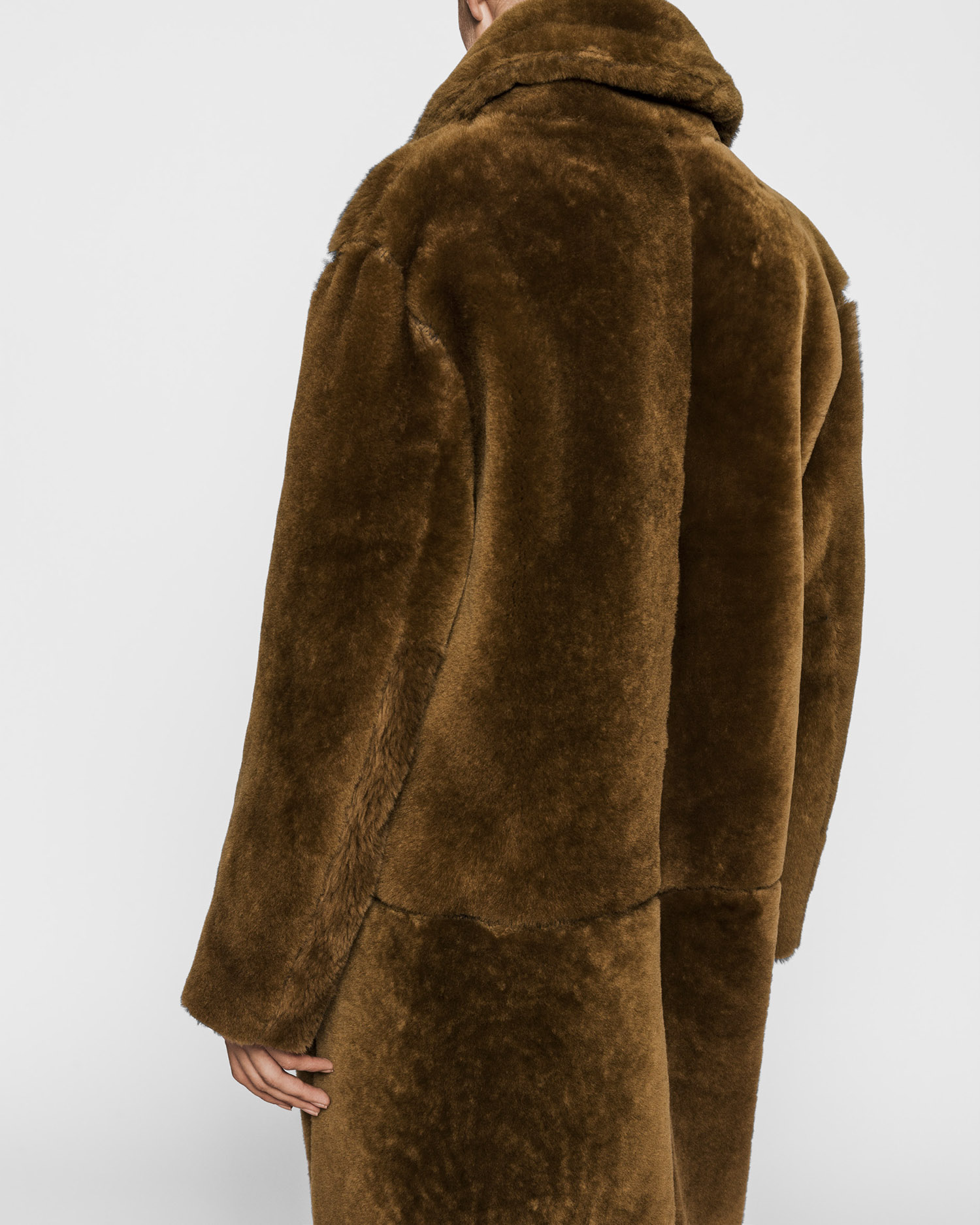 MONGOLIA shearlin coat_back detail-1.jpg