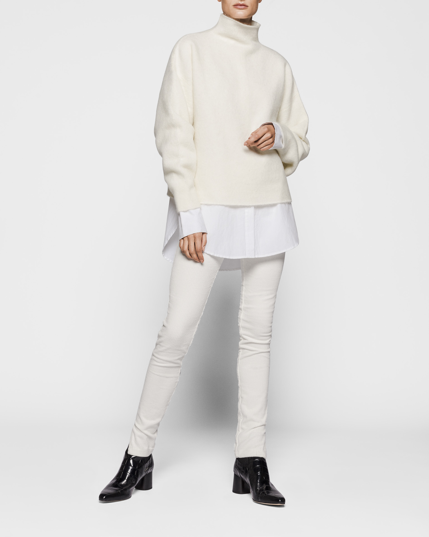 SAN FRANSISCO_Offwhite_front2-1.jpg