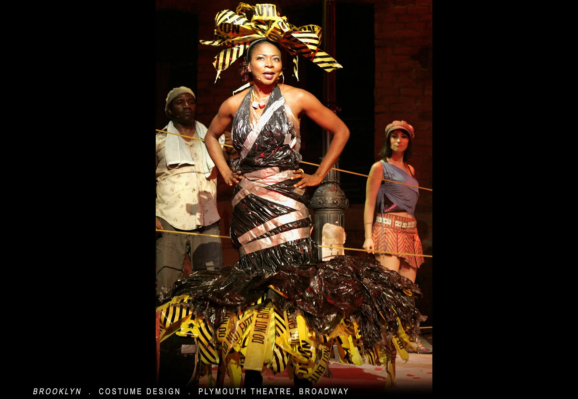 BROOKLYN - COSTUMES 2.jpg