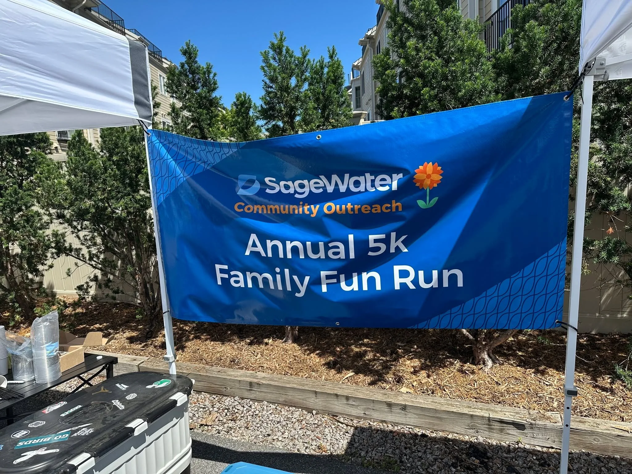 Every step made a difference! 👟

Thank you to SageWater  for raising and donating $4,000 to Loudoun Habitat for Humanity through their 5K Fun Run held on May 30.

The event brought together approximately 40 SageWater employees and their families, wh