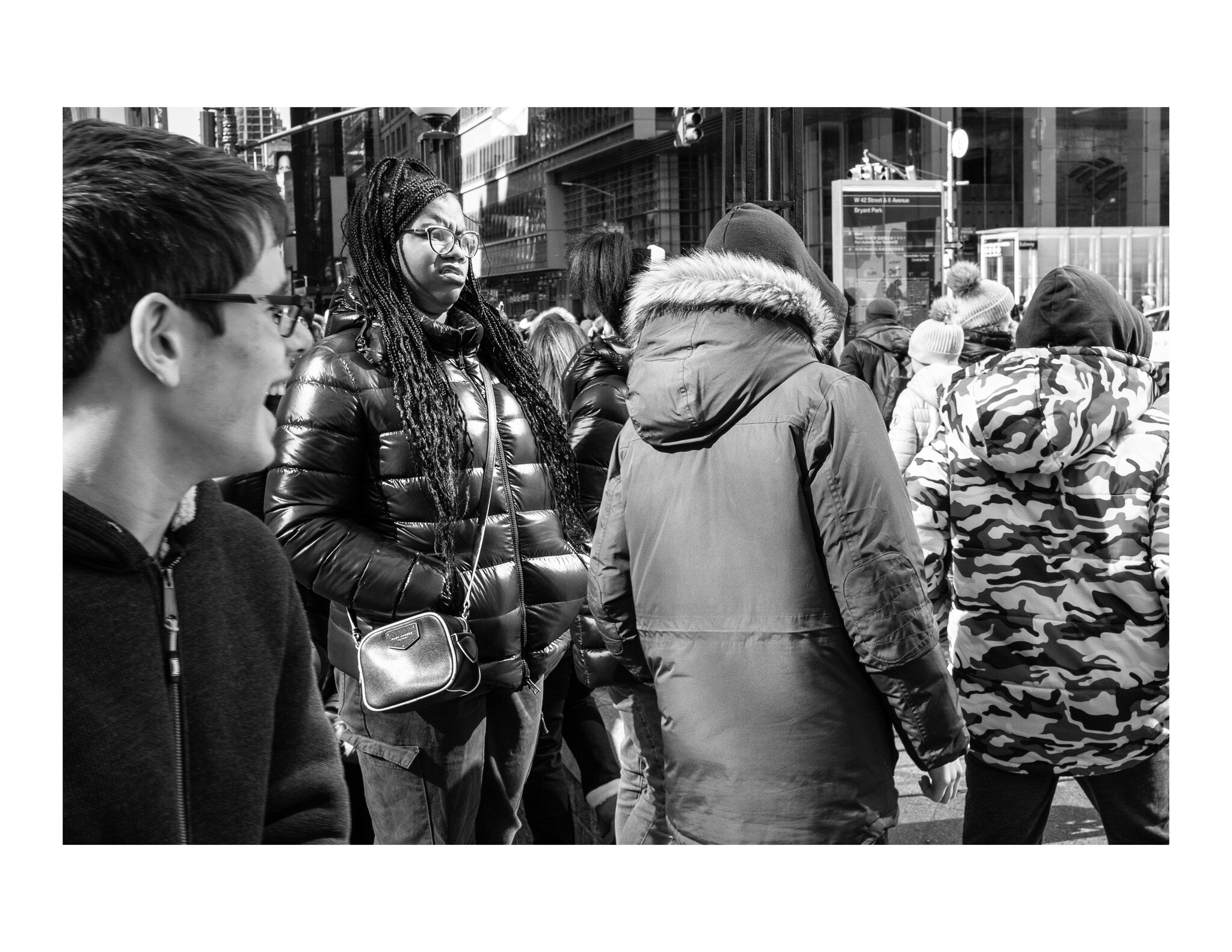 &bull;
.
.
.
.
#nyc #bryantpark #bryantnparknyc #bw #bnw #blackandwhite #blackandwhitephoto #blackandwhitephotography #street #streetphoto #streetphotography #nycstreets #streetcaptures #streetcaptures_bw