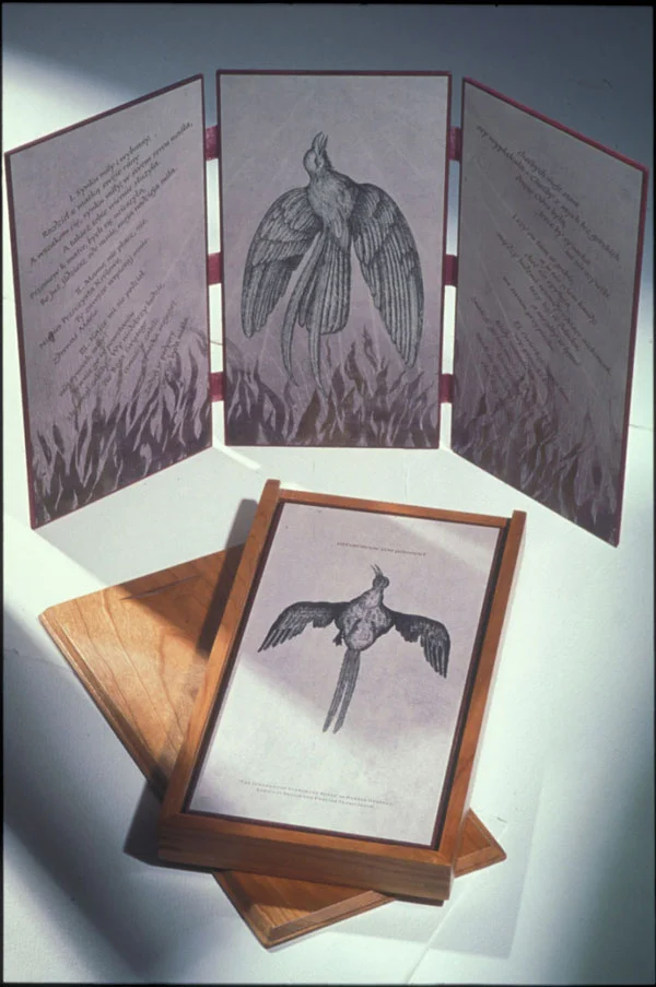 Altar_book_01.jpg