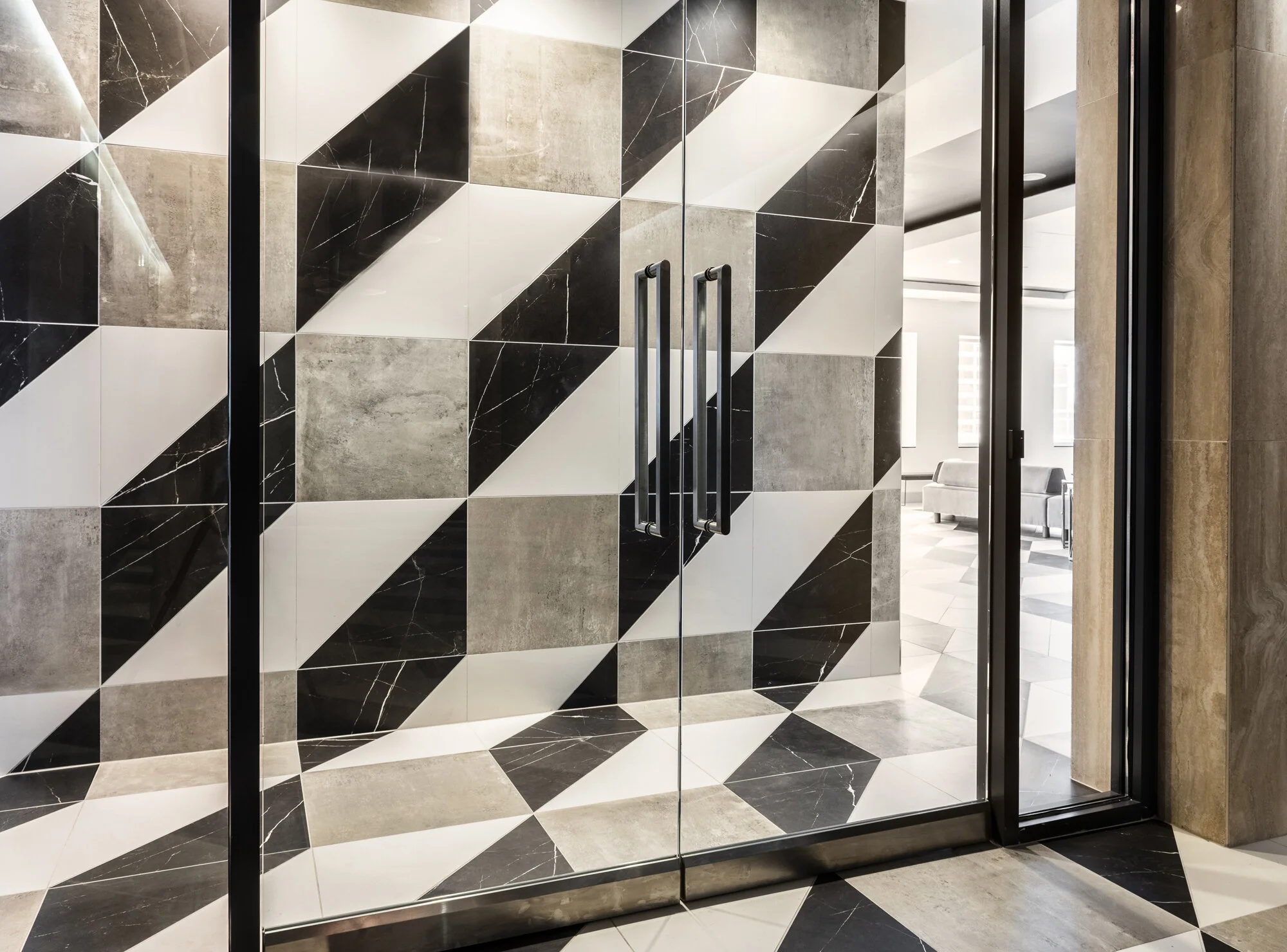 STAR 16 ENTRY_02sm.jpg