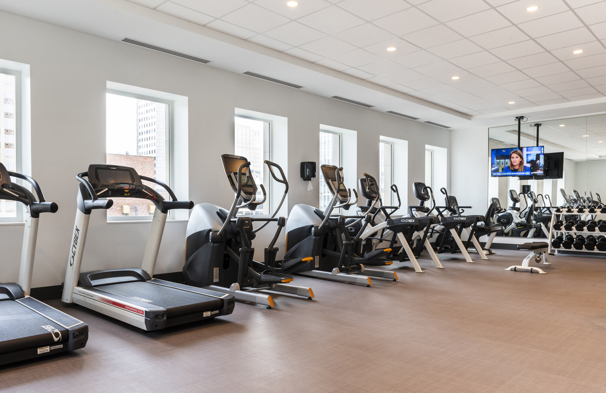 STAR FITNESS_04sm.jpg