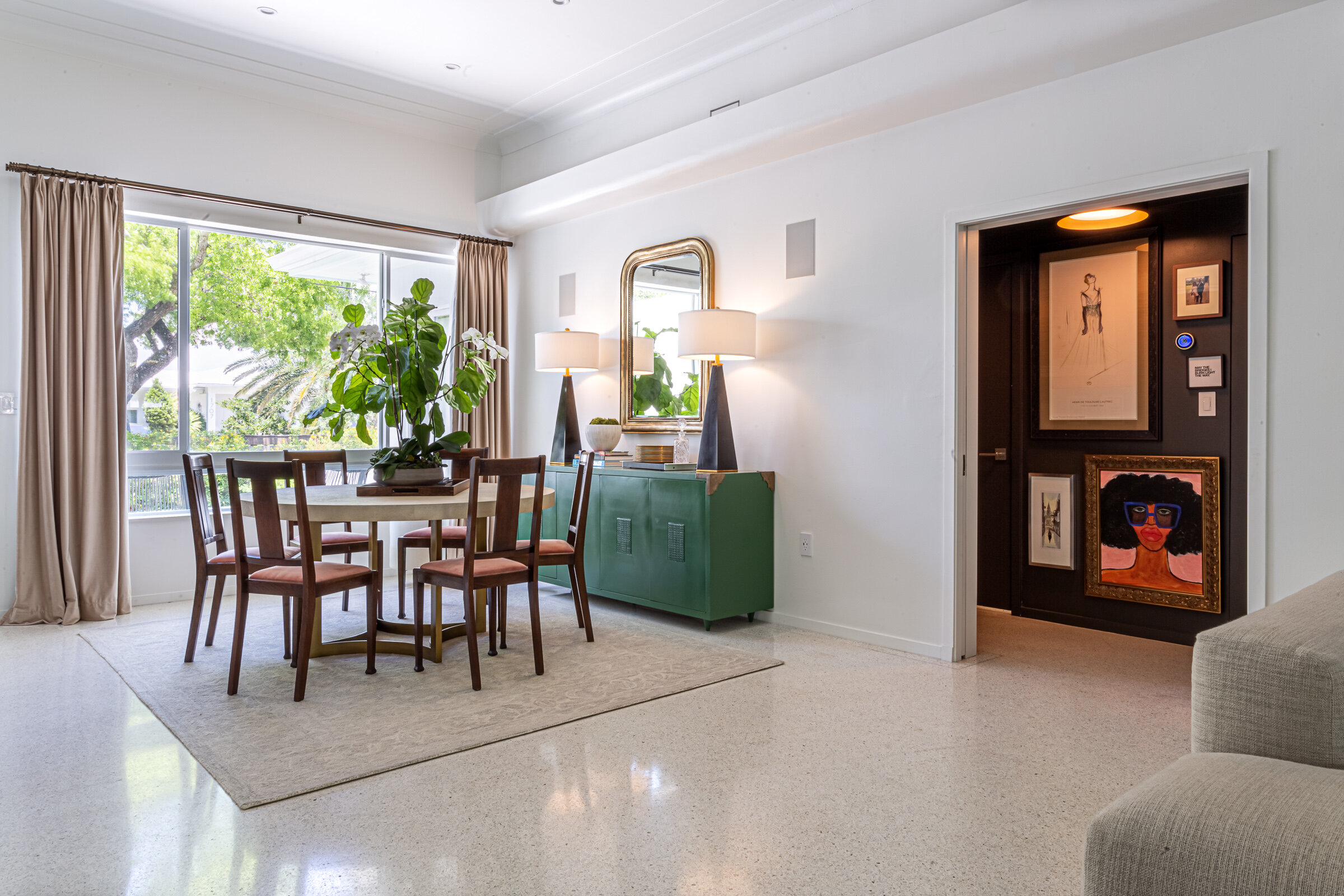 R2-ClevelandHouse048-HDR.jpg