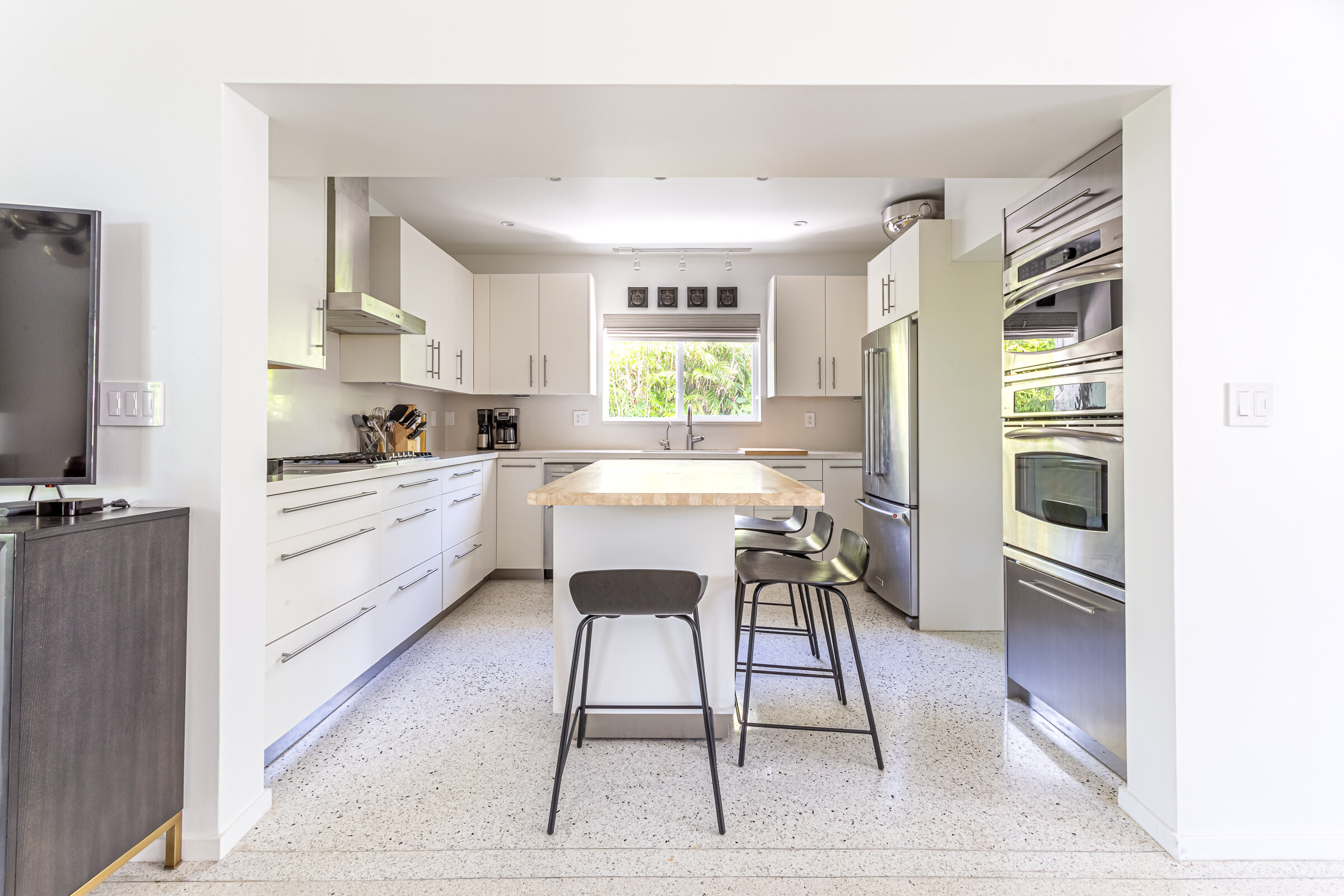 R2-ClevelandHouse072-HDR.jpg
