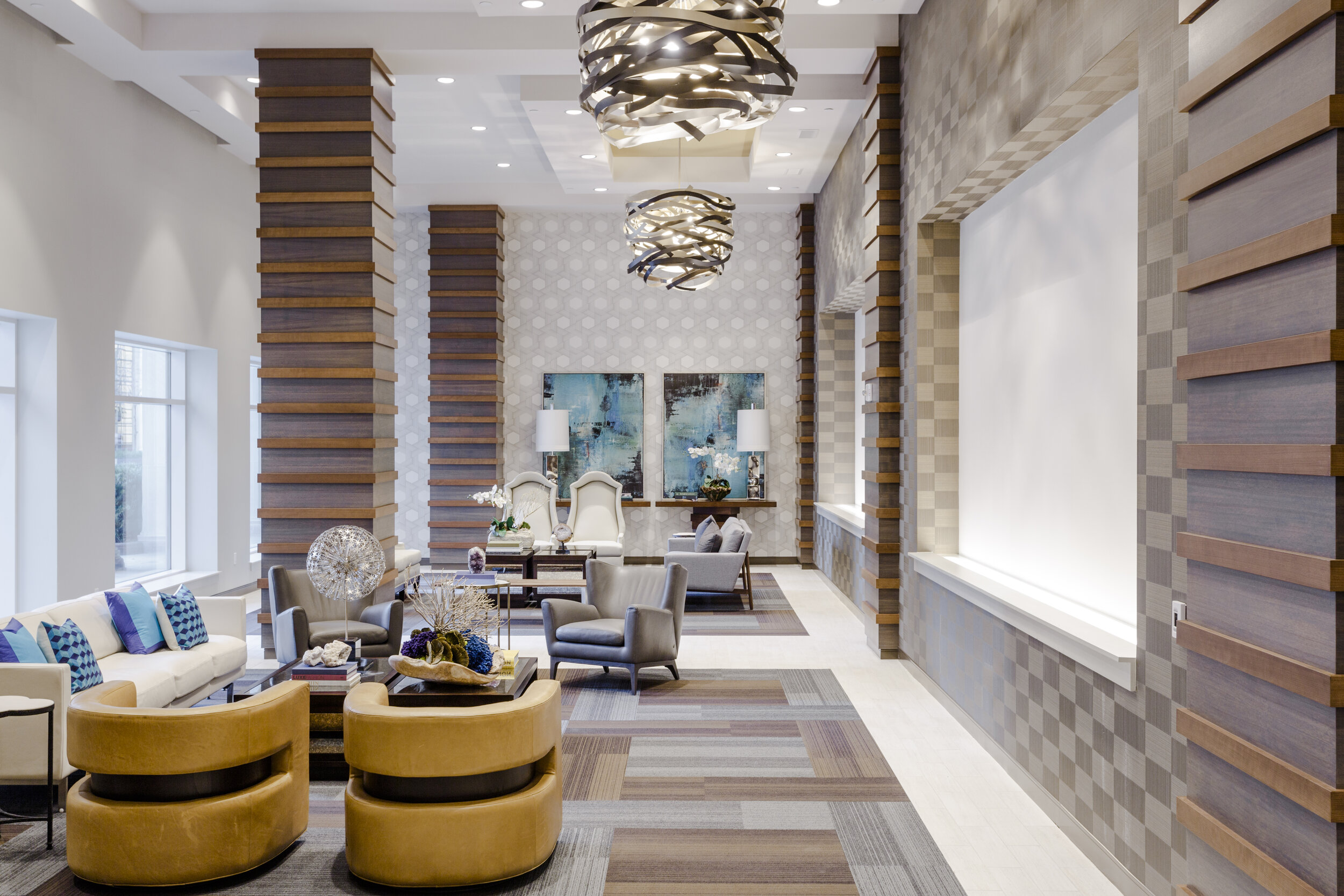 Lobby lounge2.jpg