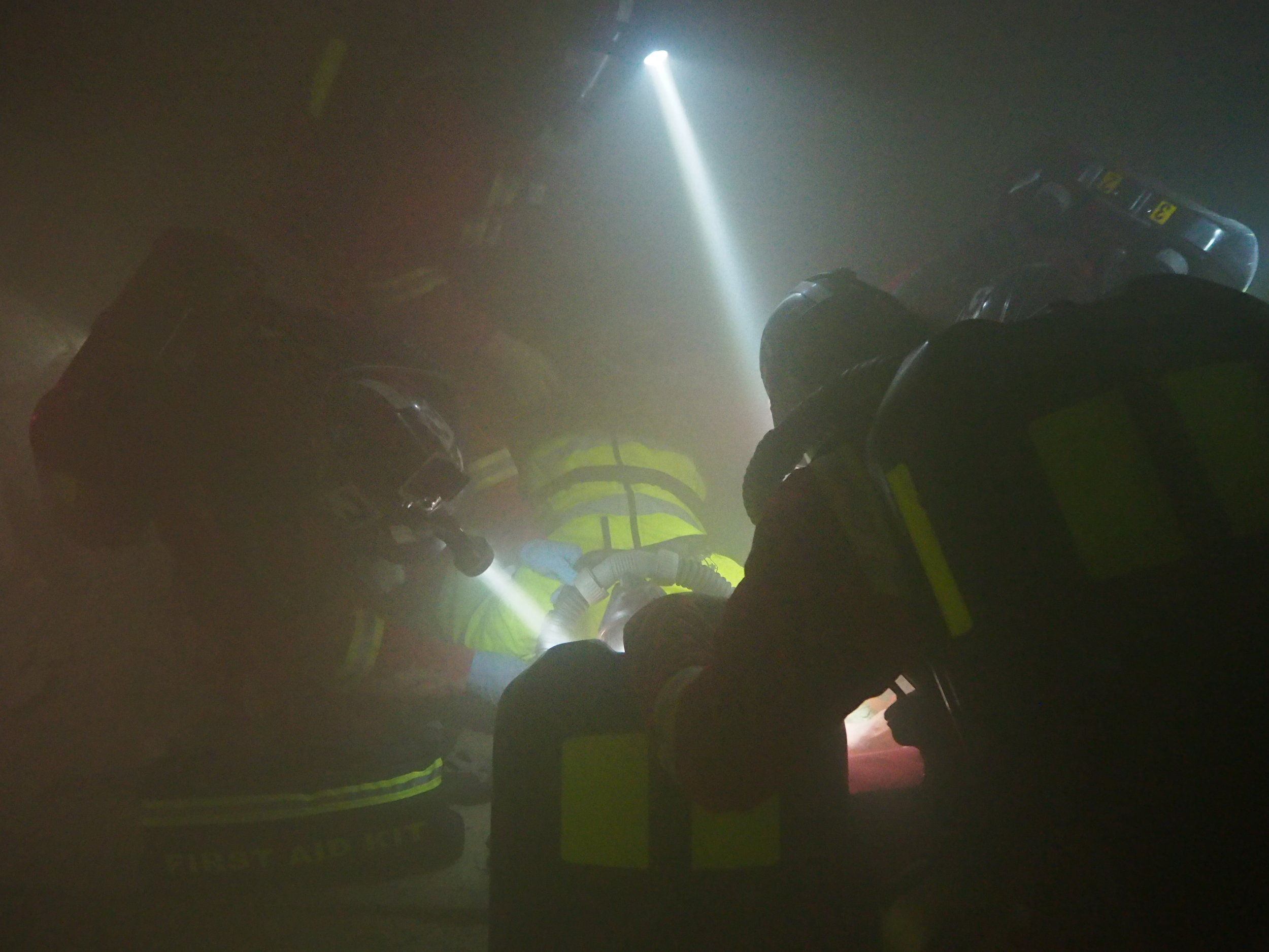 Applying O2 to an unconscious casualty at the 2017 MERD