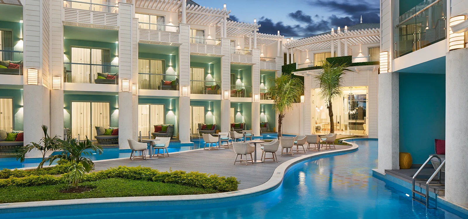jamaica-povs-ext1.jpg