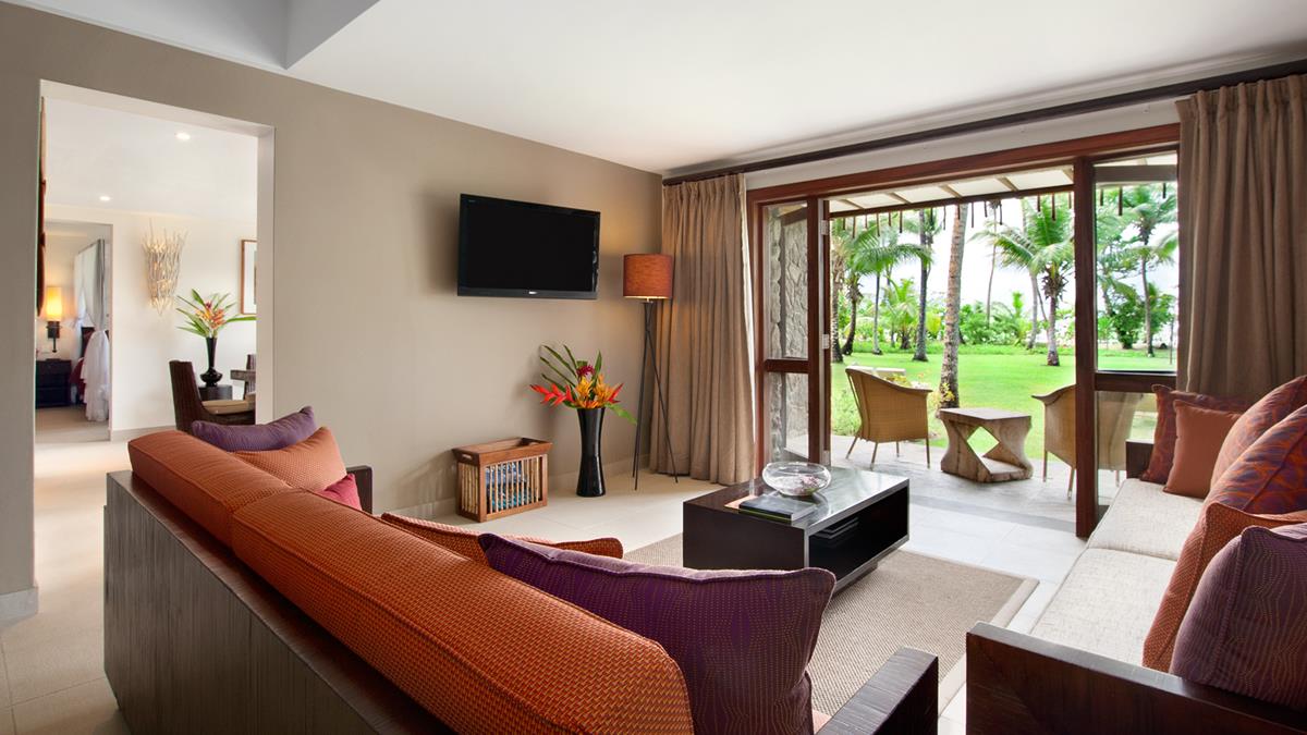 onebedroombeachsidesuitelivingarea.jpg;width=1200;height=675;mode=crop;anchor=middlecenter;autorotate=true;quality=75;scale=both;progressive=true;encoder=freeimage;format=jpg.jpeg