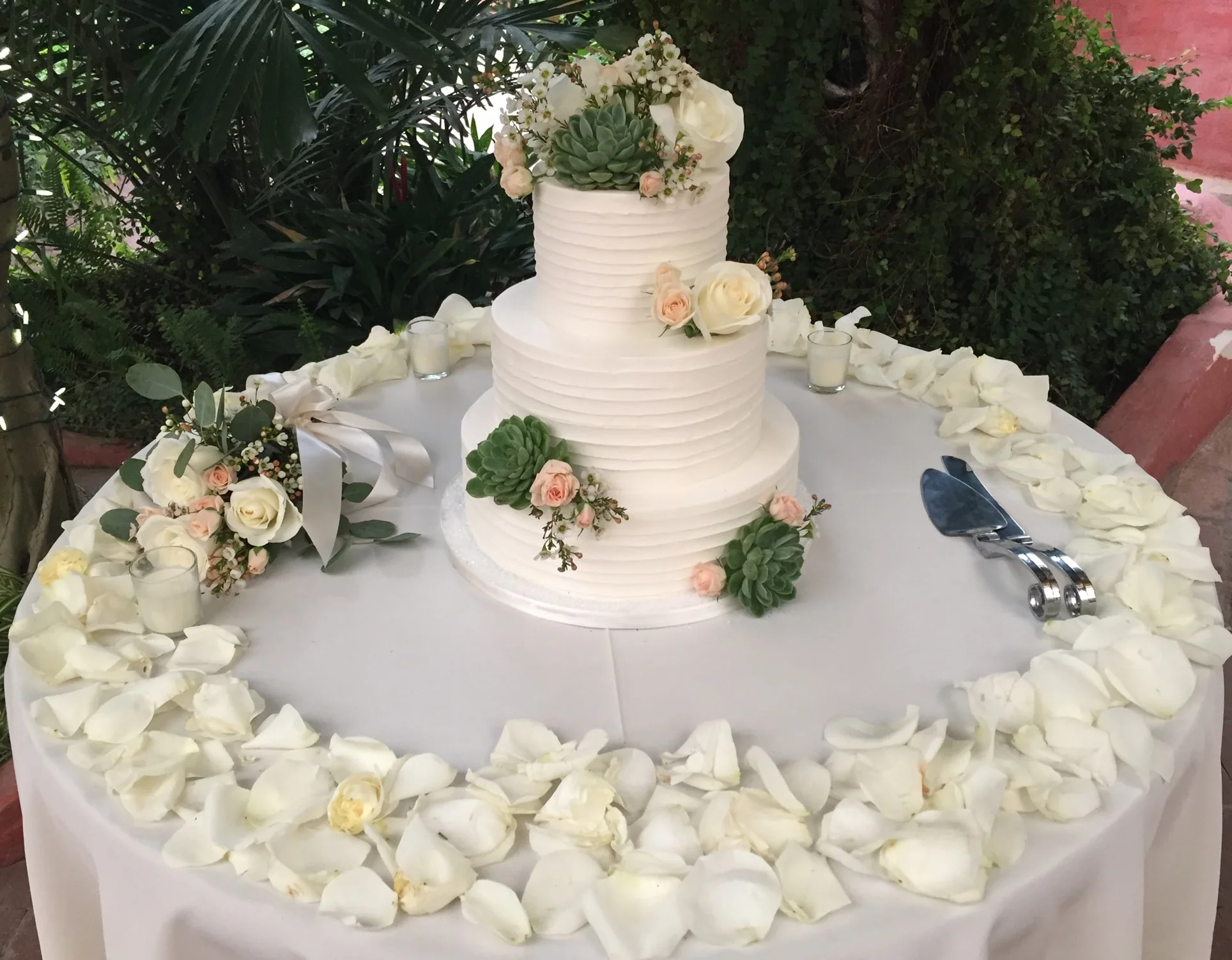 Piece of Cake The best Arizona wedding cakes AZ wedding cakes