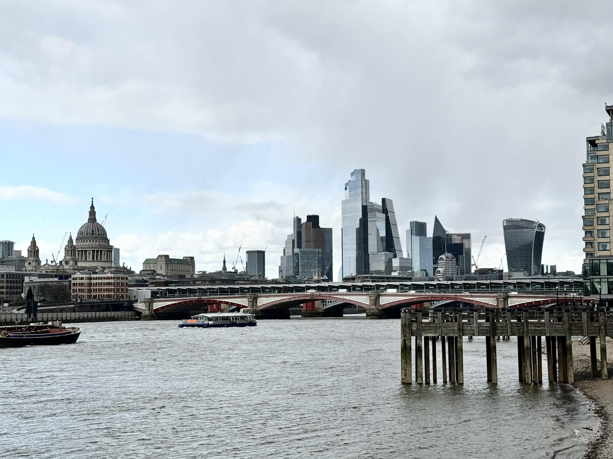 London in the Details: A Few Moments from Our Trip