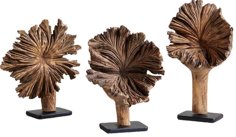 Small Wood Flower on Stand.png